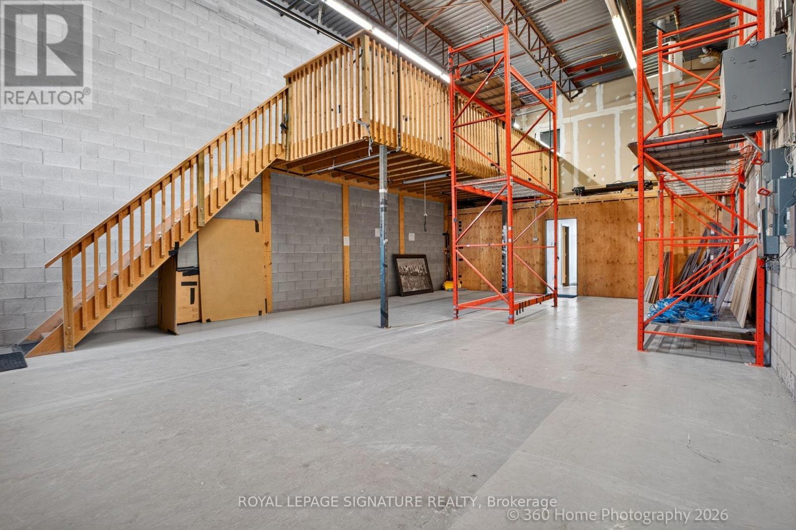 9 - 130 Industry Street Property Photo 13