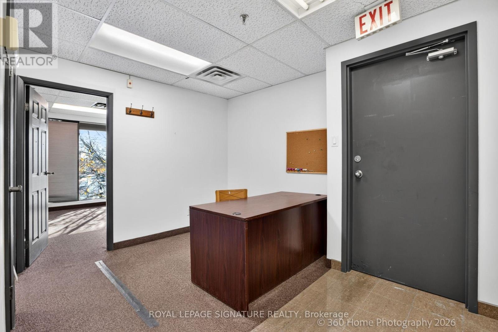 9 - 130 Industry Street Property Photo 16