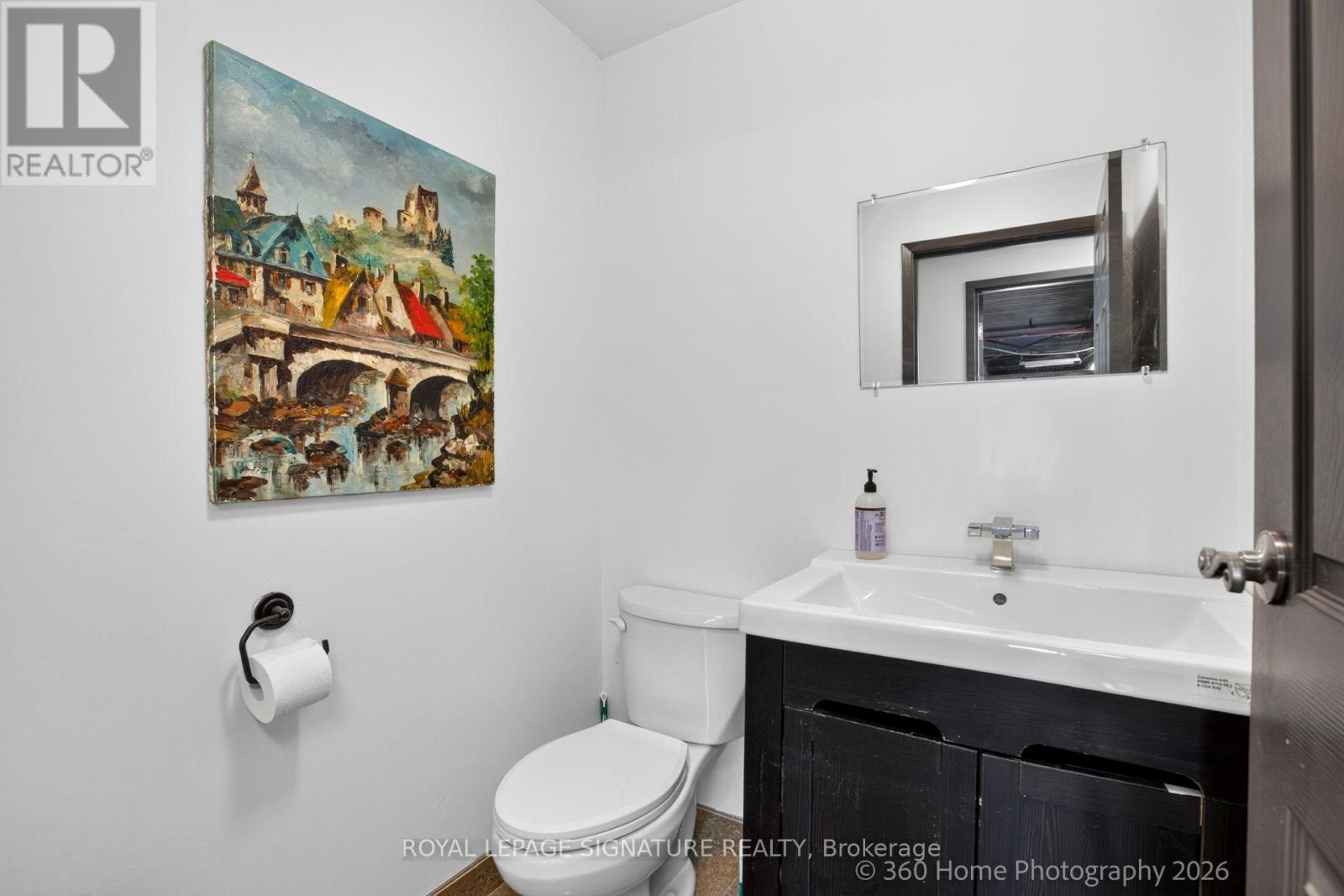 9 - 130 Industry Street Property Photo 18