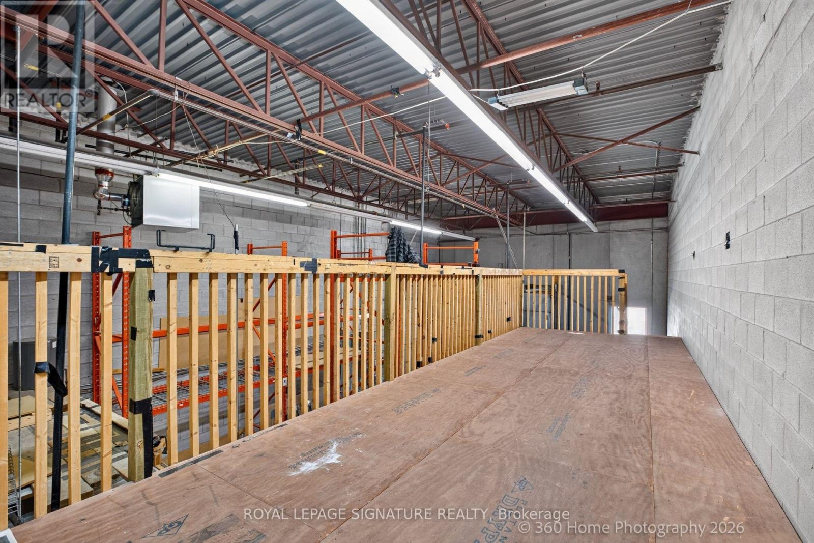 9 - 130 Industry Street Property Photo 23
