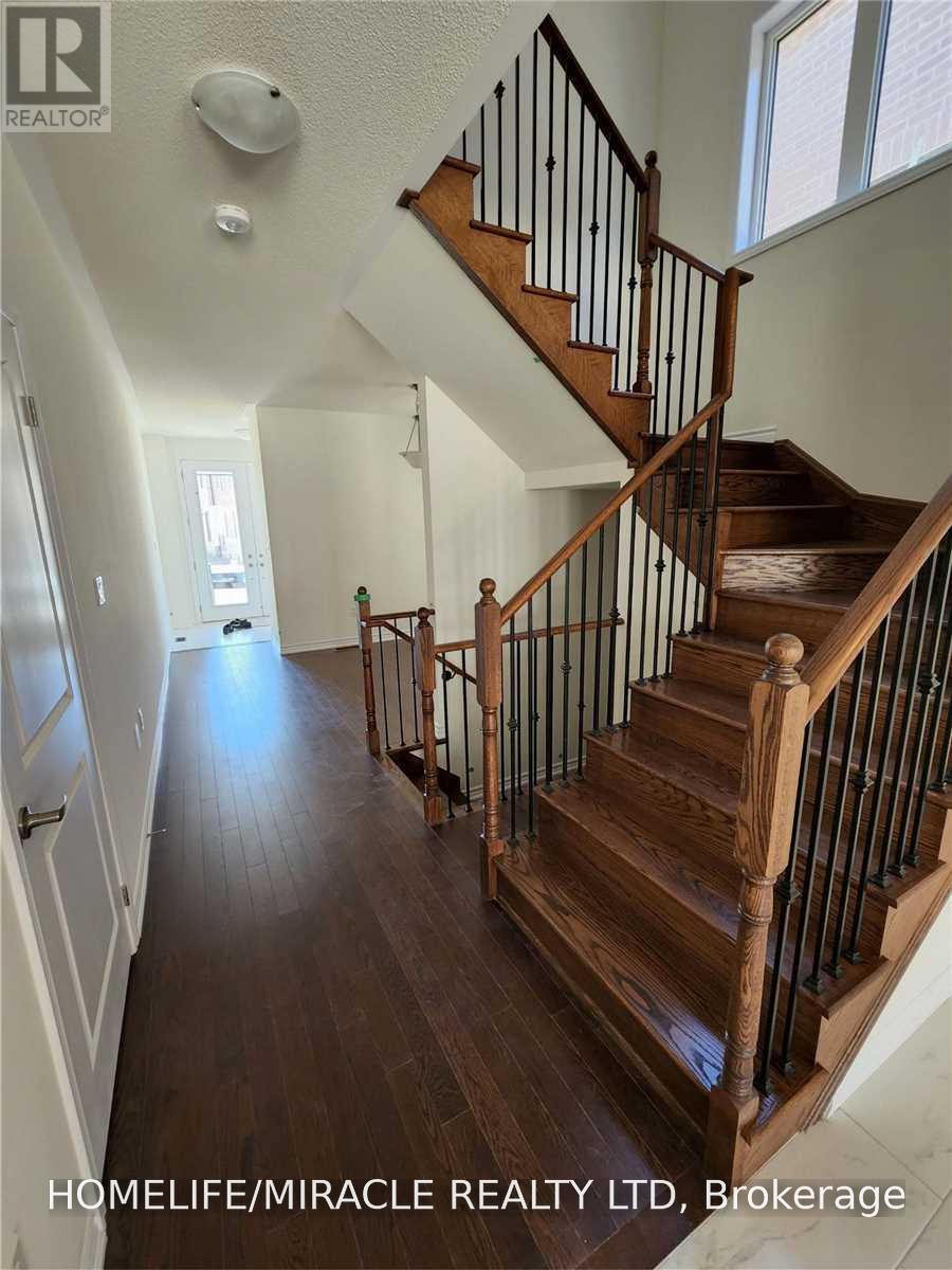 67 Calabria Drive Property Photo 2