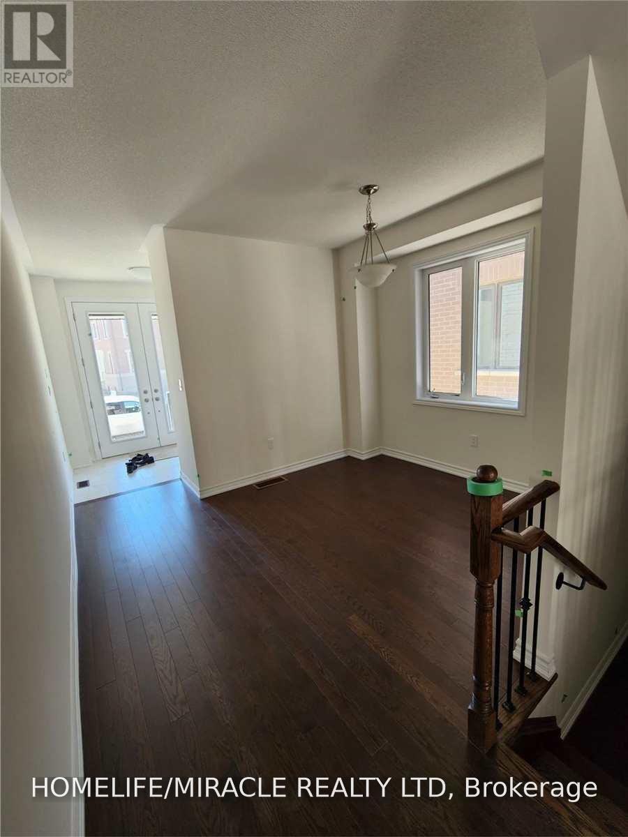67 Calabria Drive Property Photo 8