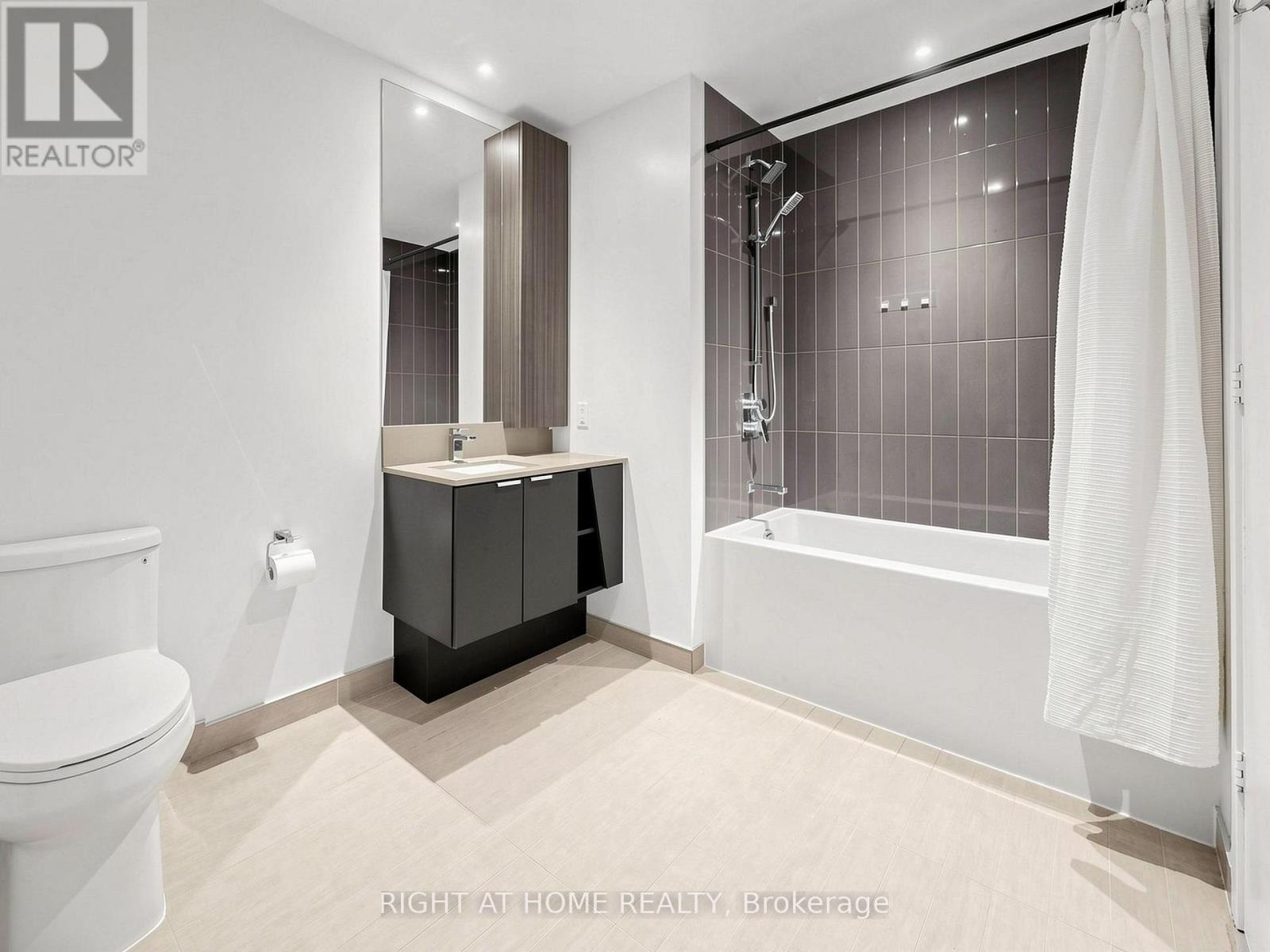 3412 - 3883 Quartz Road Property Photo 16