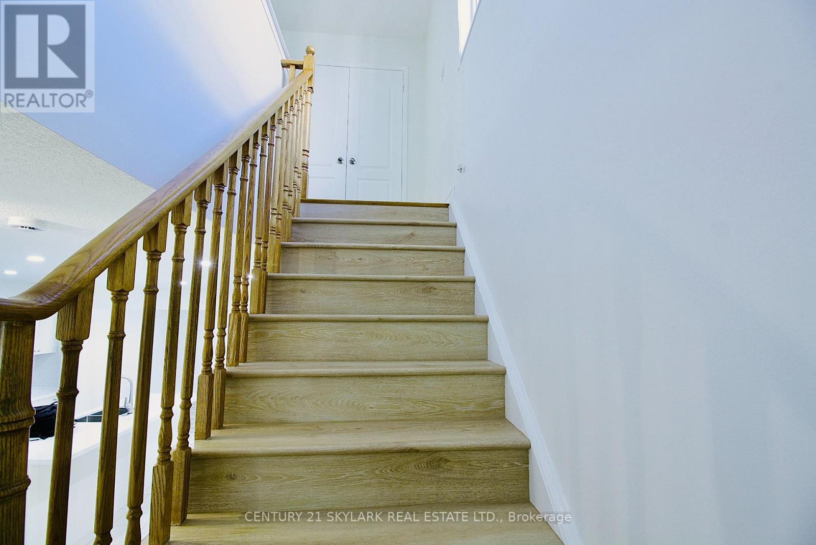 61 Lightcatcher Circle Property Photo 12