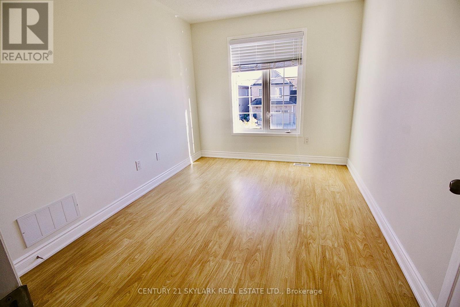61 Lightcatcher Circle Property Photo 19