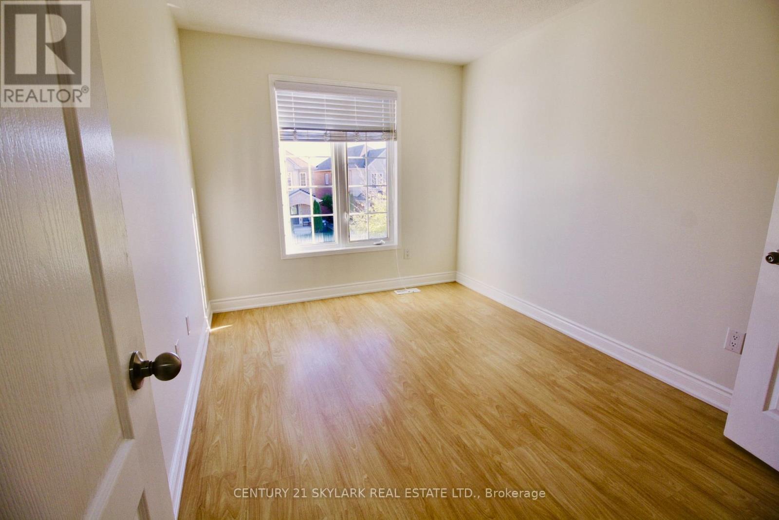 61 Lightcatcher Circle Property Photo 20