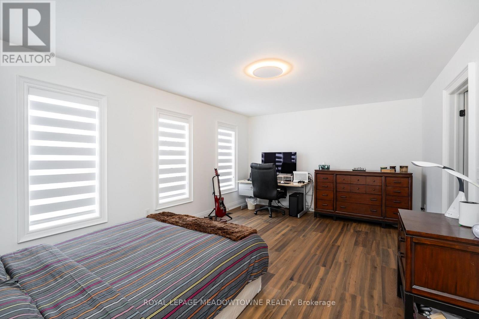 26 Emperor Drive Property Photo 16