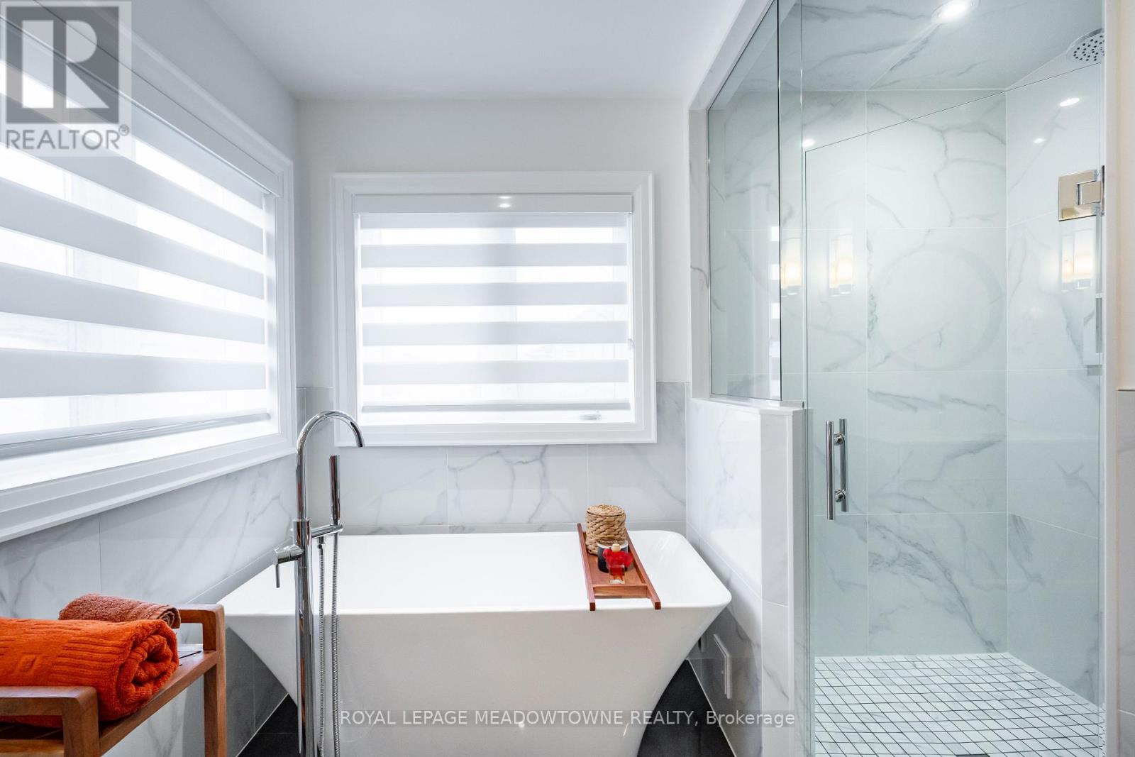 26 Emperor Drive Property Photo 27