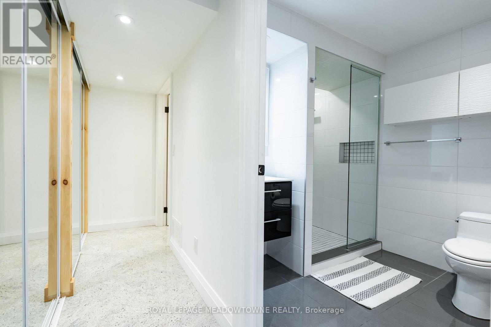 26 Emperor Drive Property Photo 30