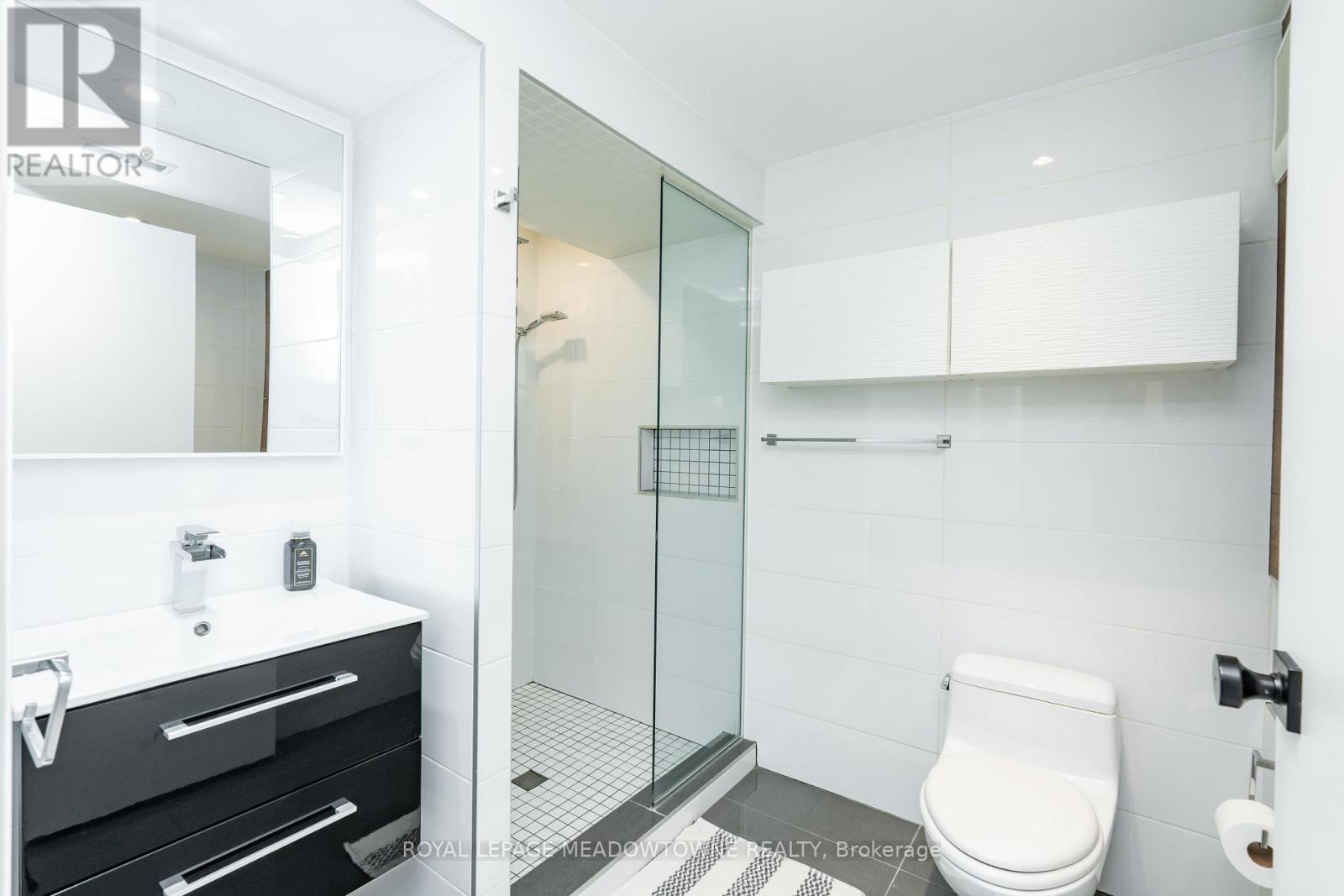 26 Emperor Drive Property Photo 31