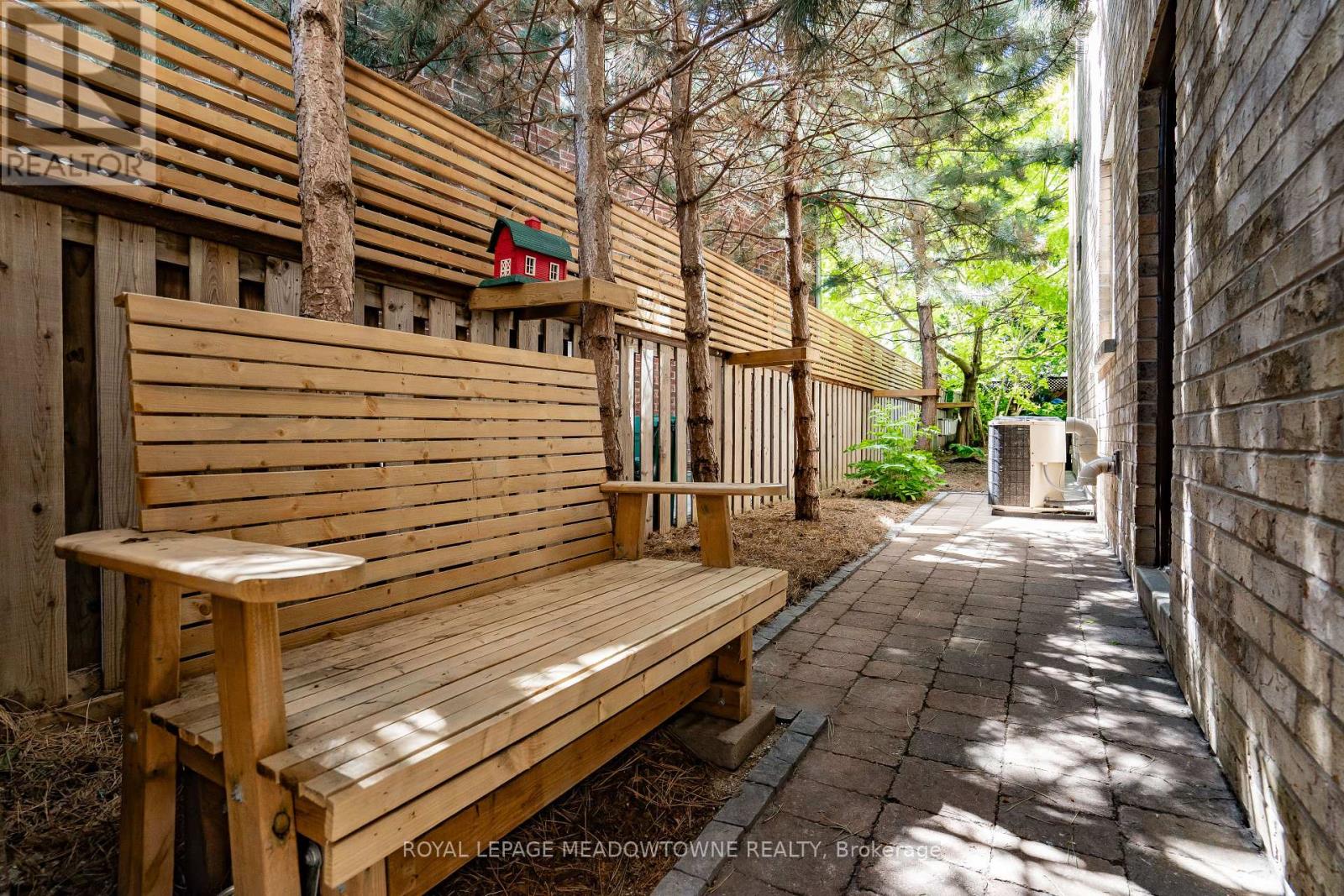 26 Emperor Drive Property Photo 50