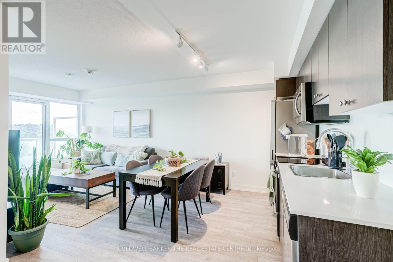 412 - 10 Wilby Crescent Property Photo 10