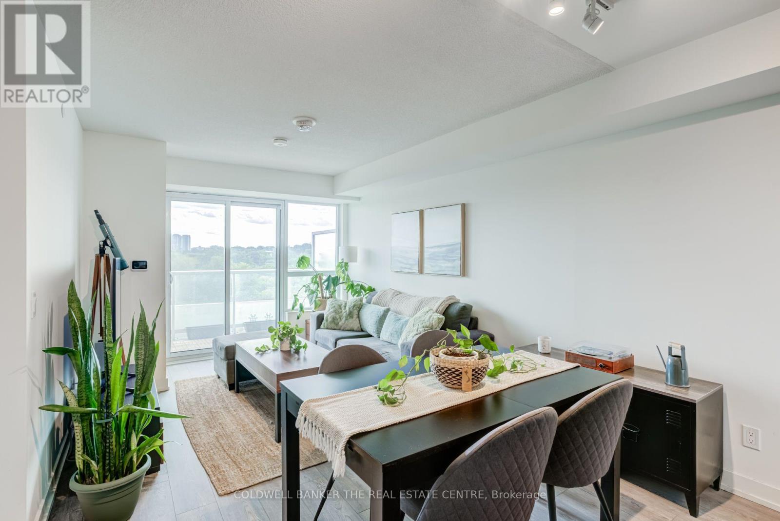 412 - 10 Wilby Crescent Property Photo 20
