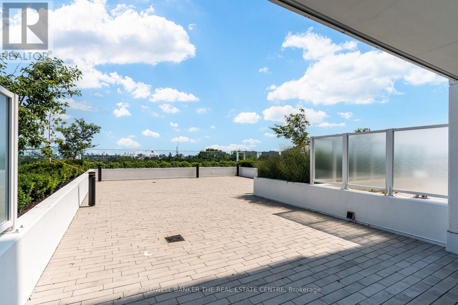 412 - 10 Wilby Crescent Property Photo 43