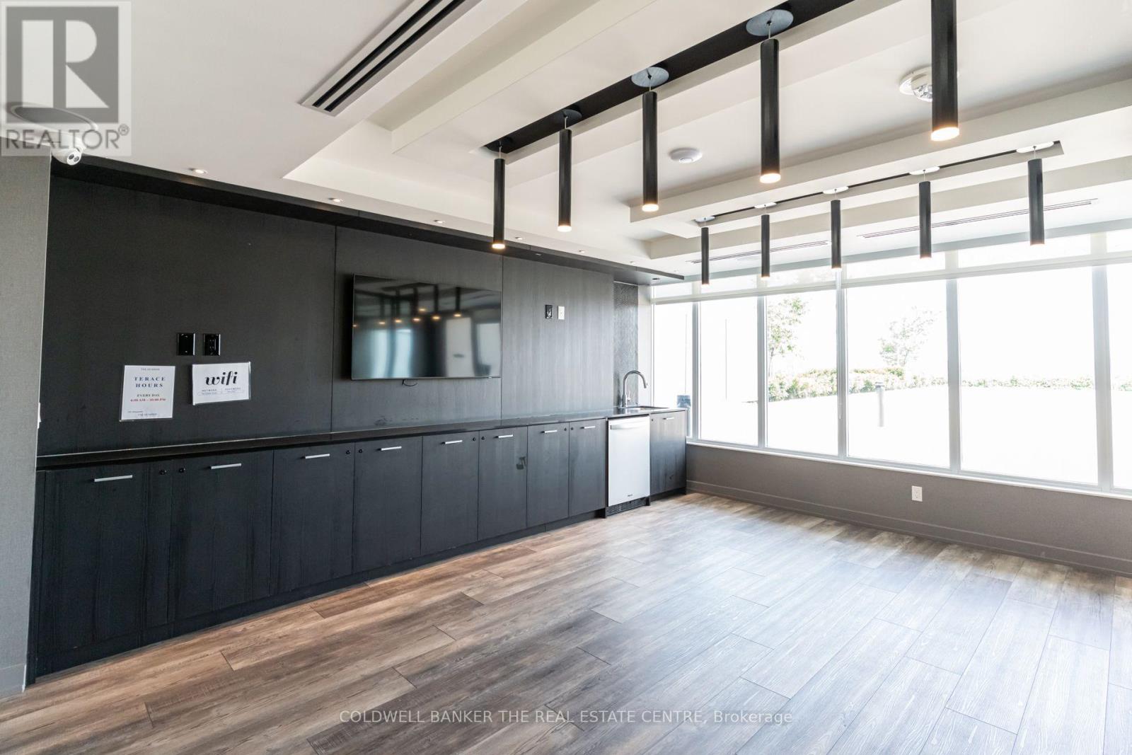 412 - 10 Wilby Crescent Property Photo 47