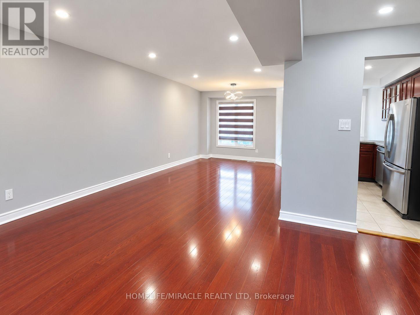 32 Copeland Road Property Photo 3