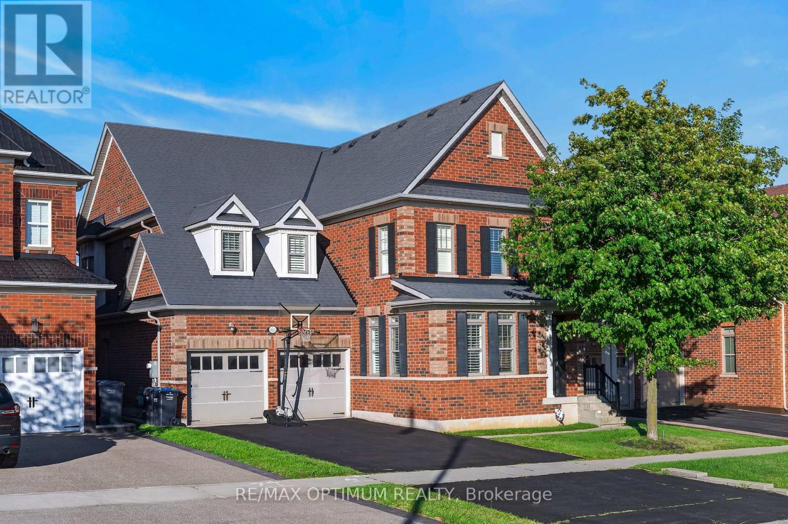 9165 Creditview Road Property Photo 1
