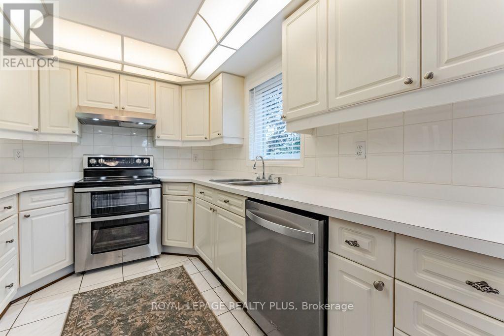 6795 Gracefield Drive Property Photo 19