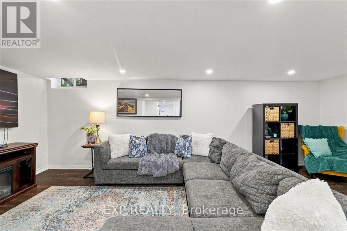16 Havenbrook Court Property Photo 31