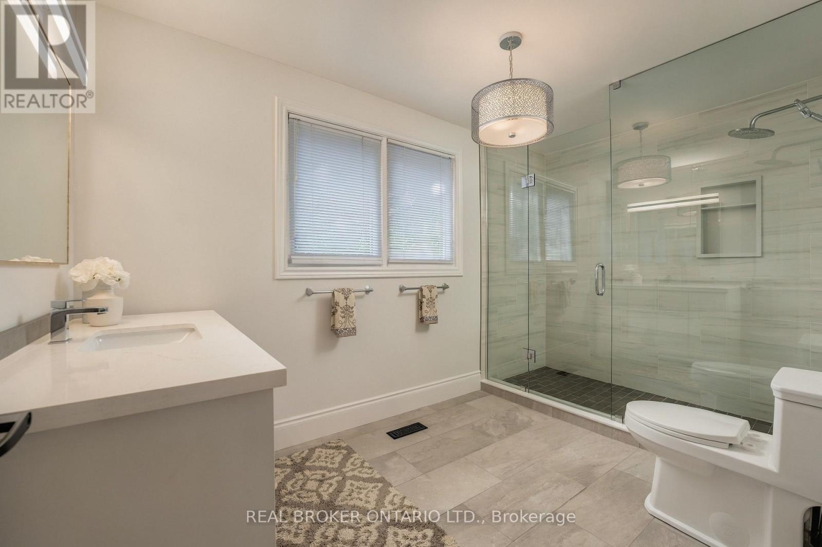 551 Kastelic Place Property Photo 27