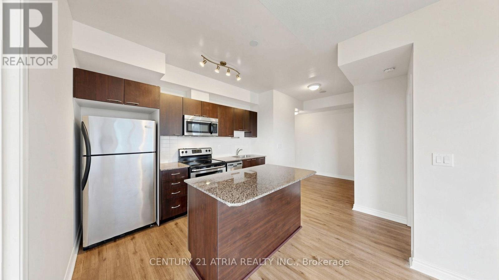 1802 - 385 Prince Of Wales Drive Property Photo 14
