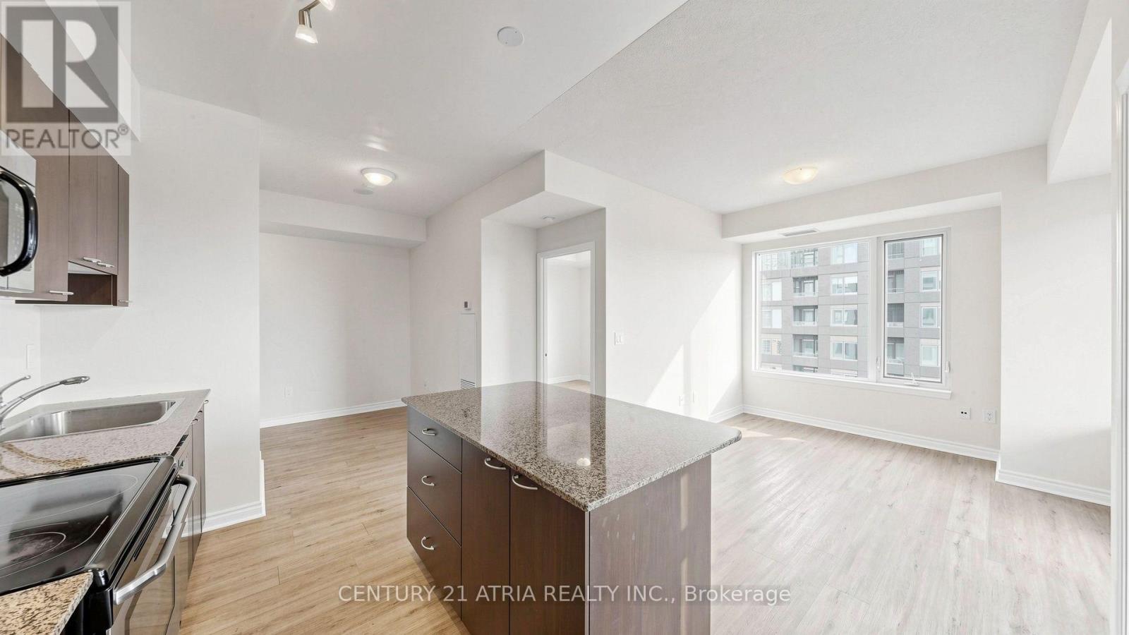 1802 - 385 Prince Of Wales Drive Property Photo 17