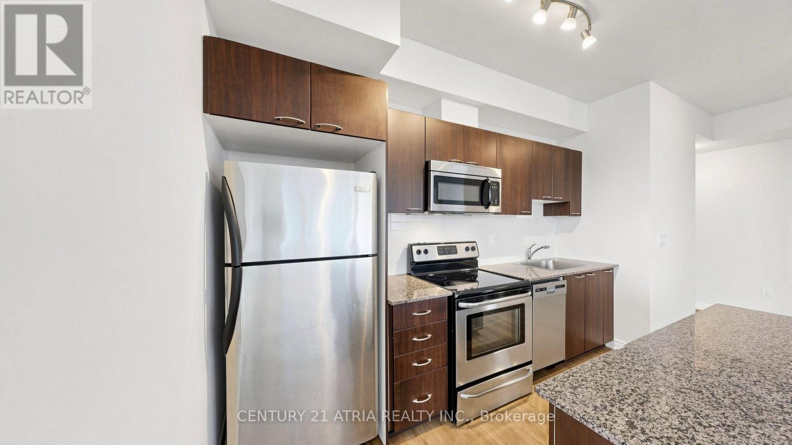 1802 - 385 Prince Of Wales Drive Property Photo 18