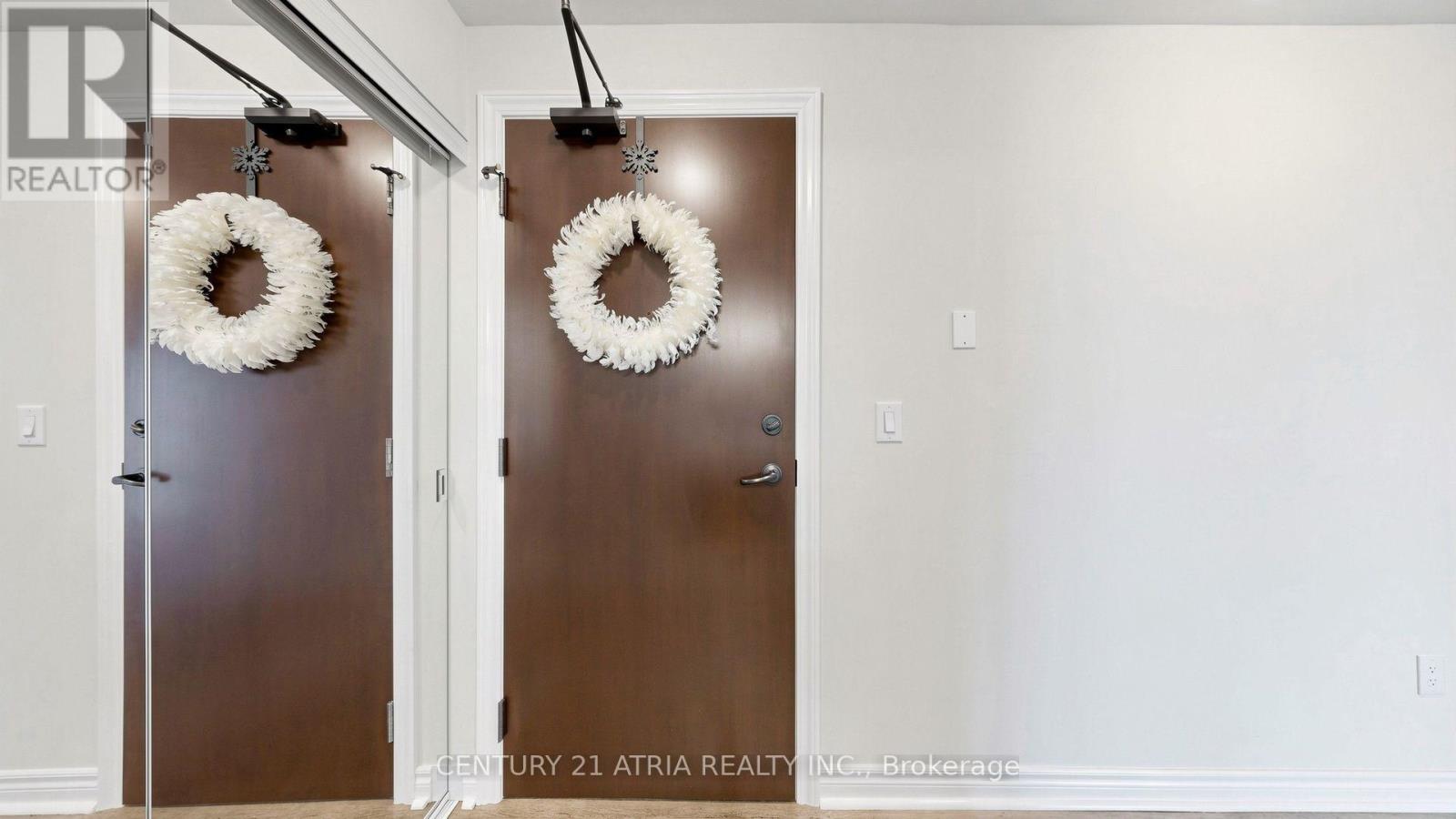 1802 - 385 Prince Of Wales Drive Property Photo 32