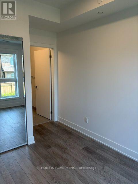 223 - 3008 William Cutmore Boulevard Property Photo 4