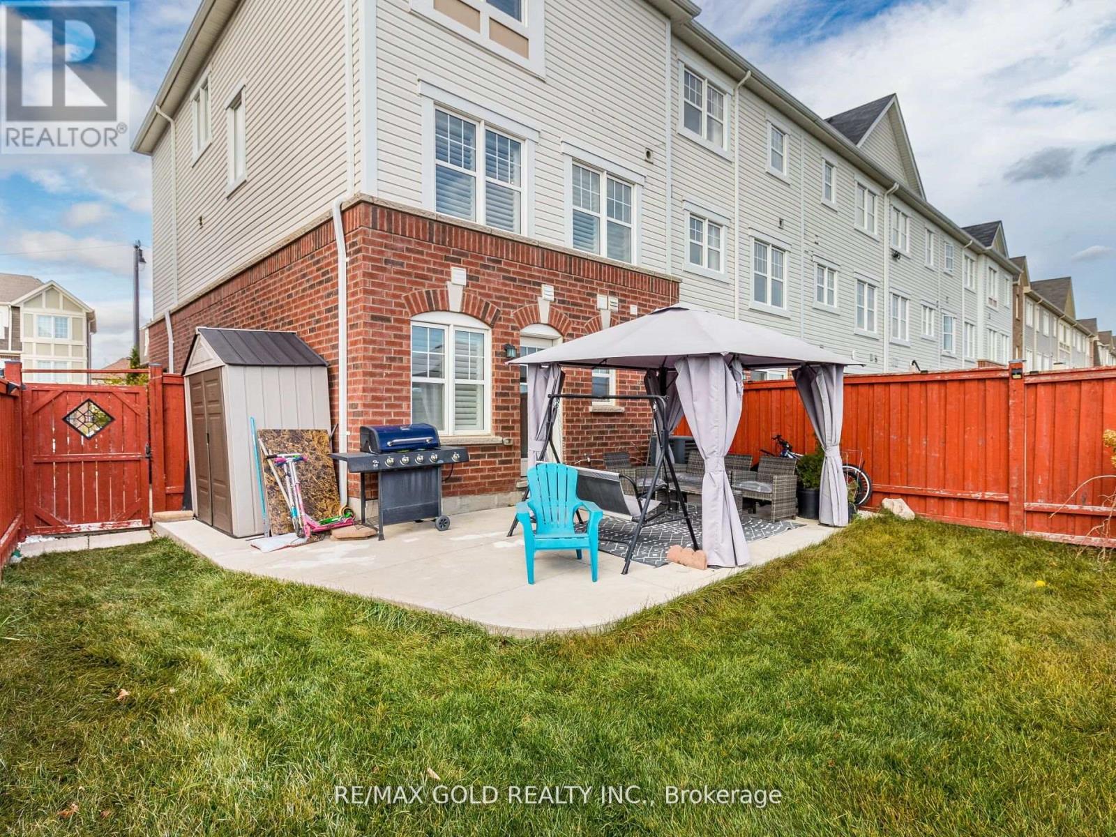 98 Bannister Crescent Property Photo 44