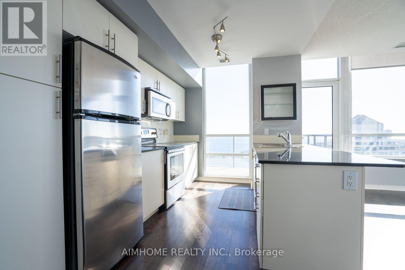 3202 - 2240 Lakeshore Boulevard Property Photo 5