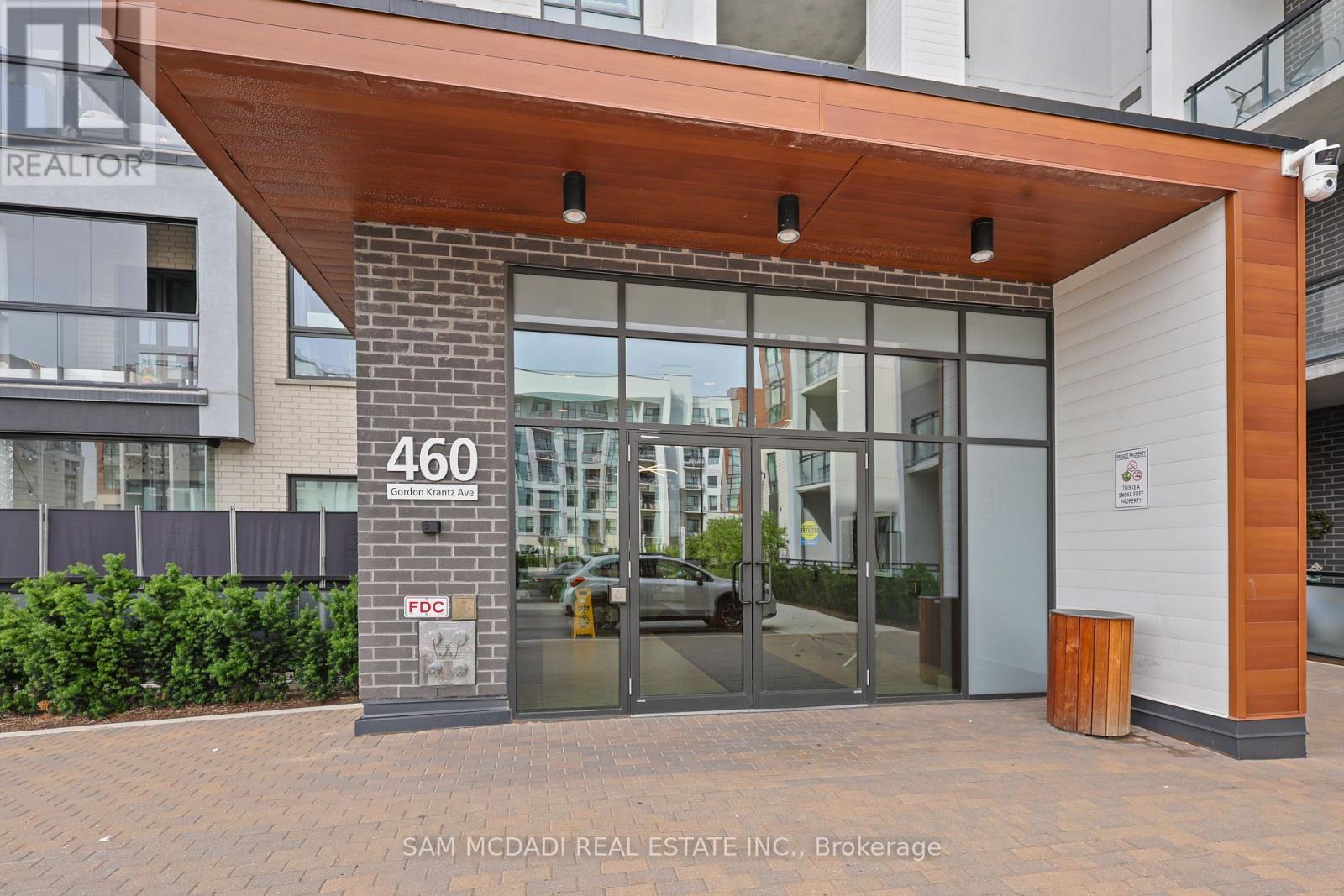 314 - 460 Gordon Krantz Avenue Property Photo 2