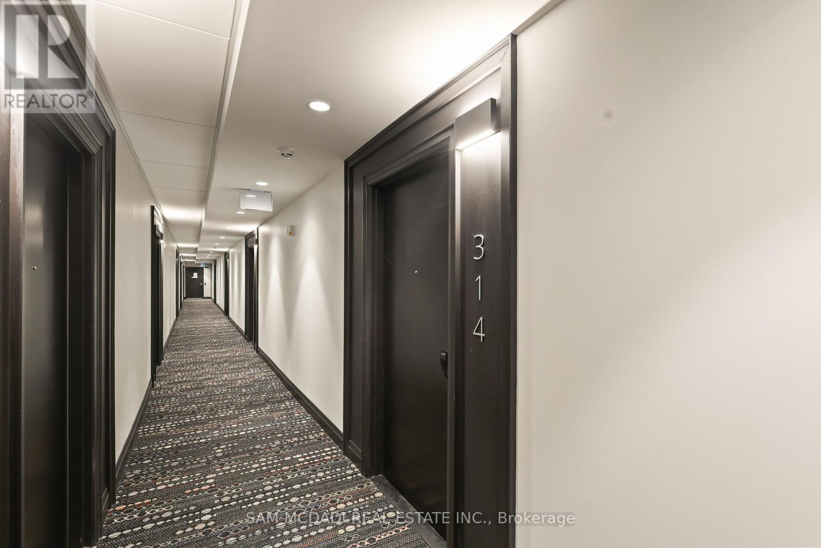 314 - 460 Gordon Krantz Avenue Property Photo 4