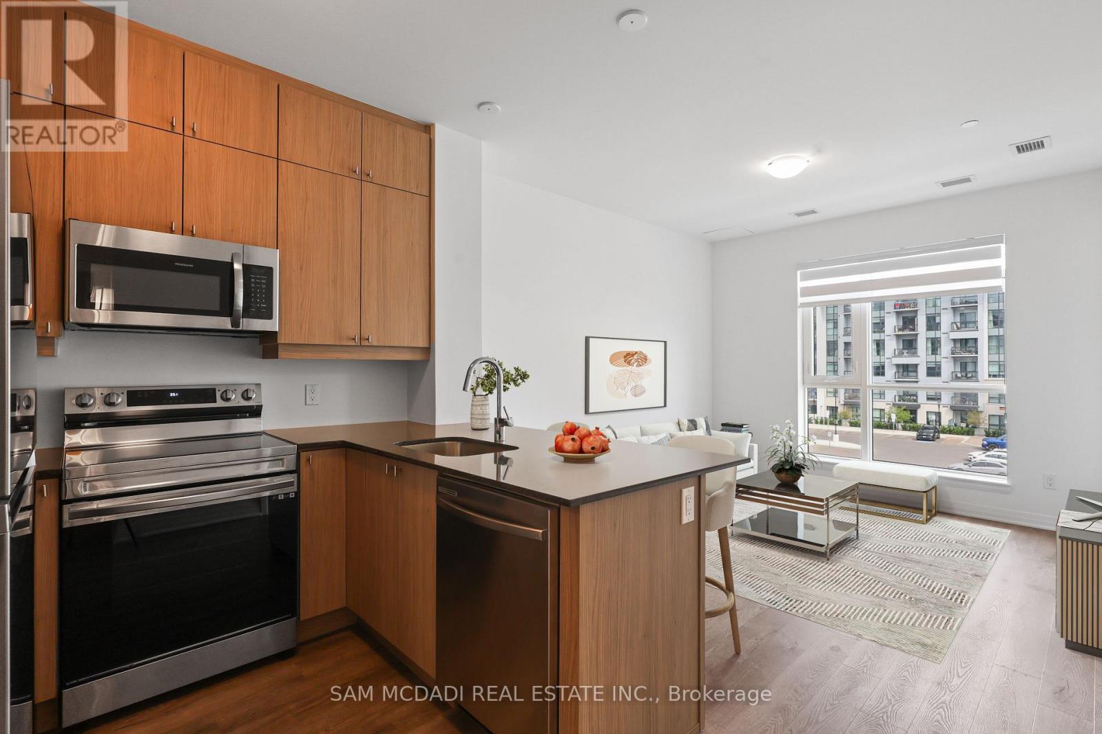 314 - 460 Gordon Krantz Avenue Property Photo 6