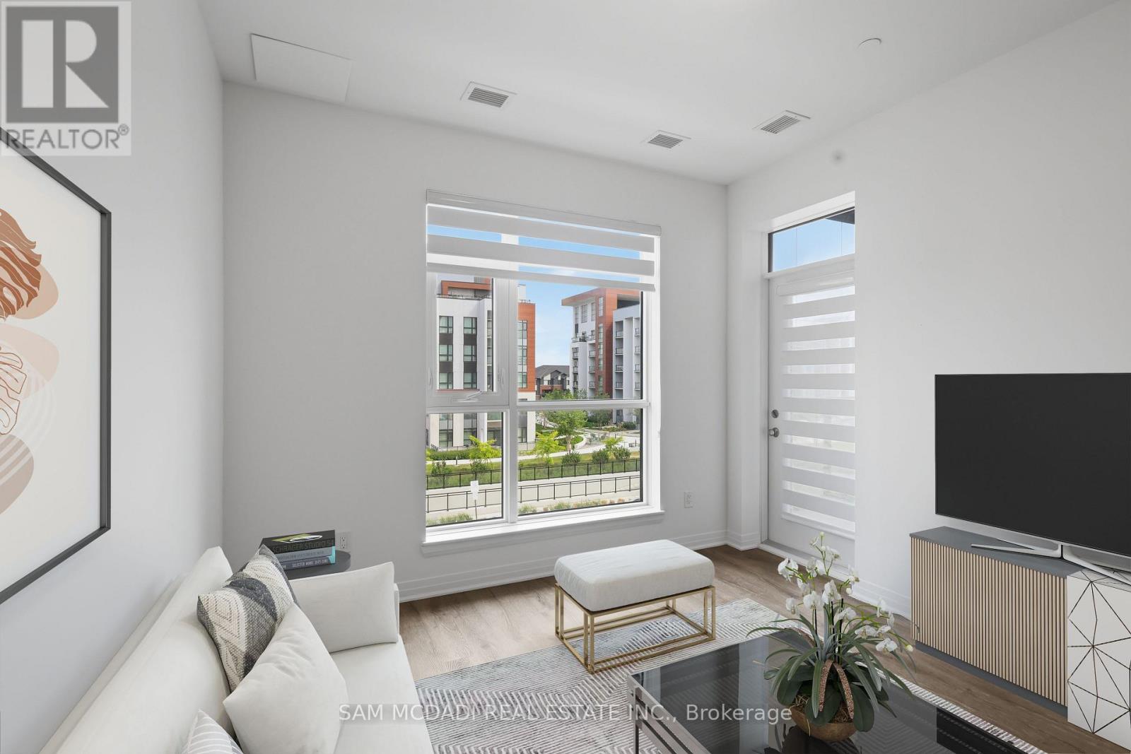 314 - 460 Gordon Krantz Avenue Property Photo 9