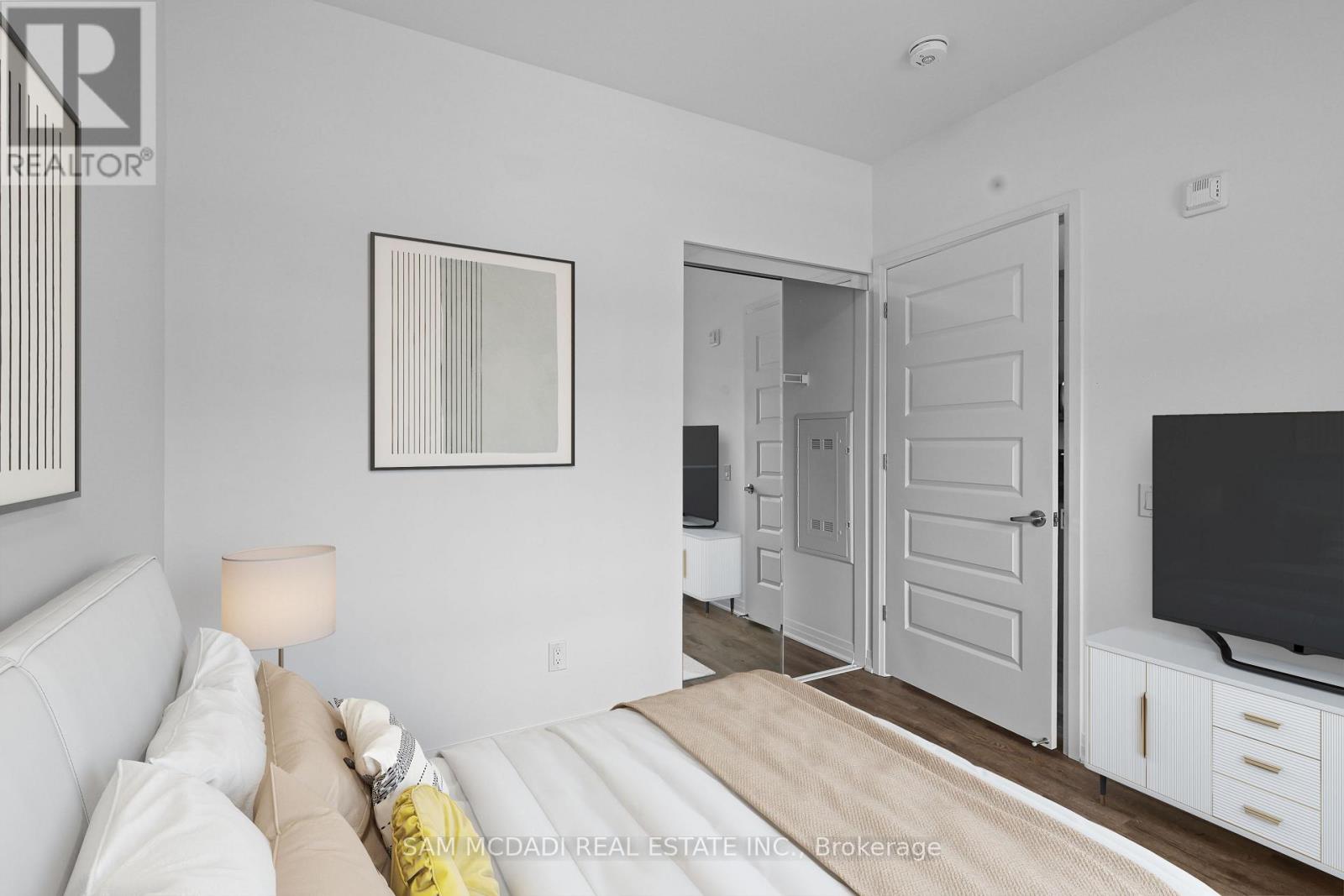 314 - 460 Gordon Krantz Avenue Property Photo 12