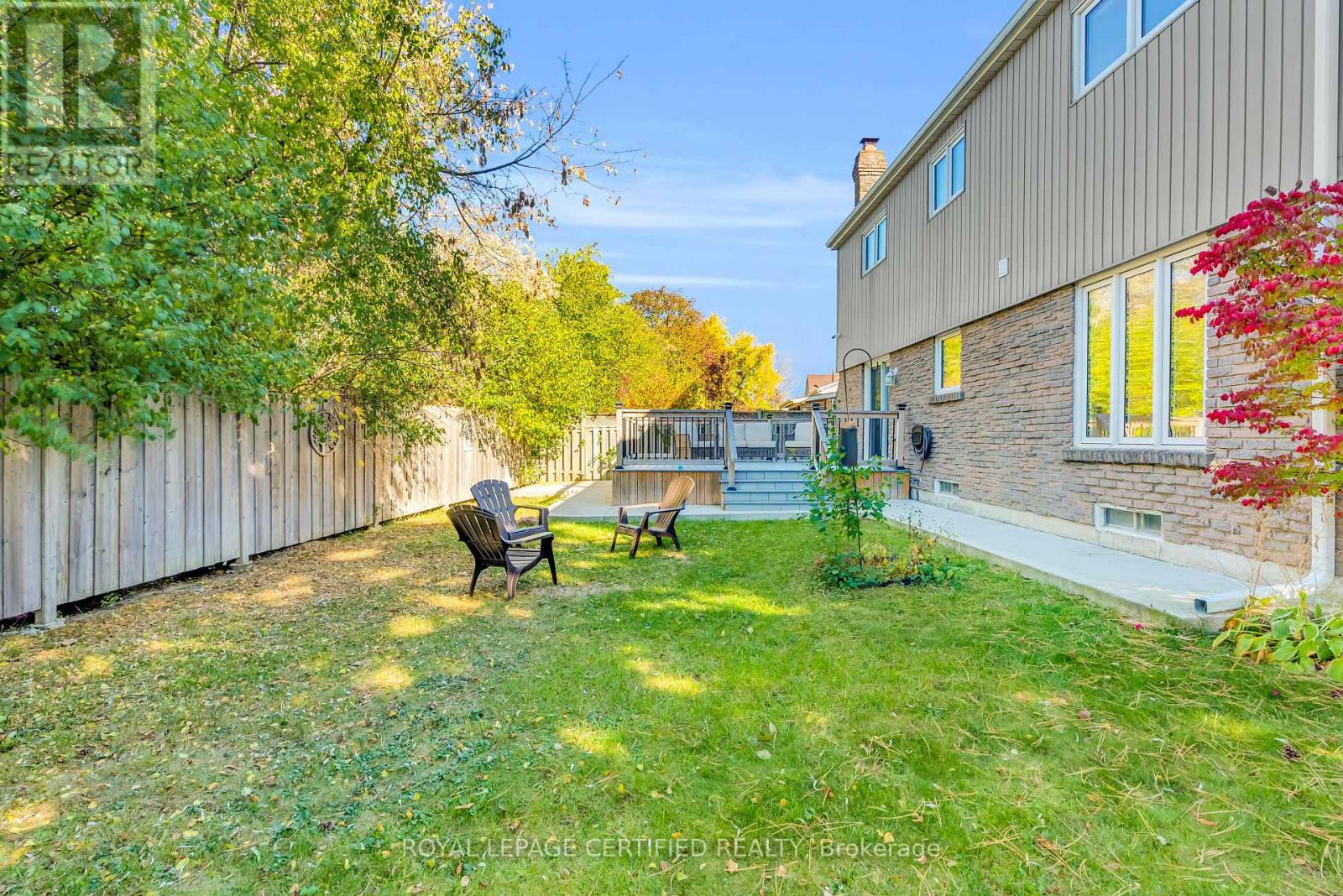 22 Madelaine Crescent Property Photo 44