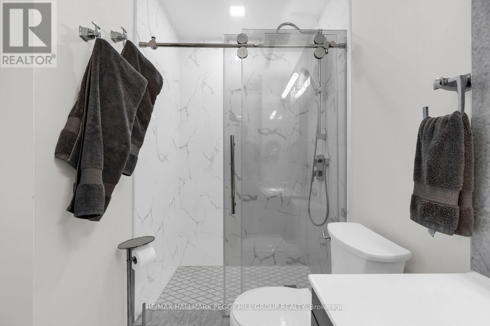 154 Bythia Street Property Photo 8