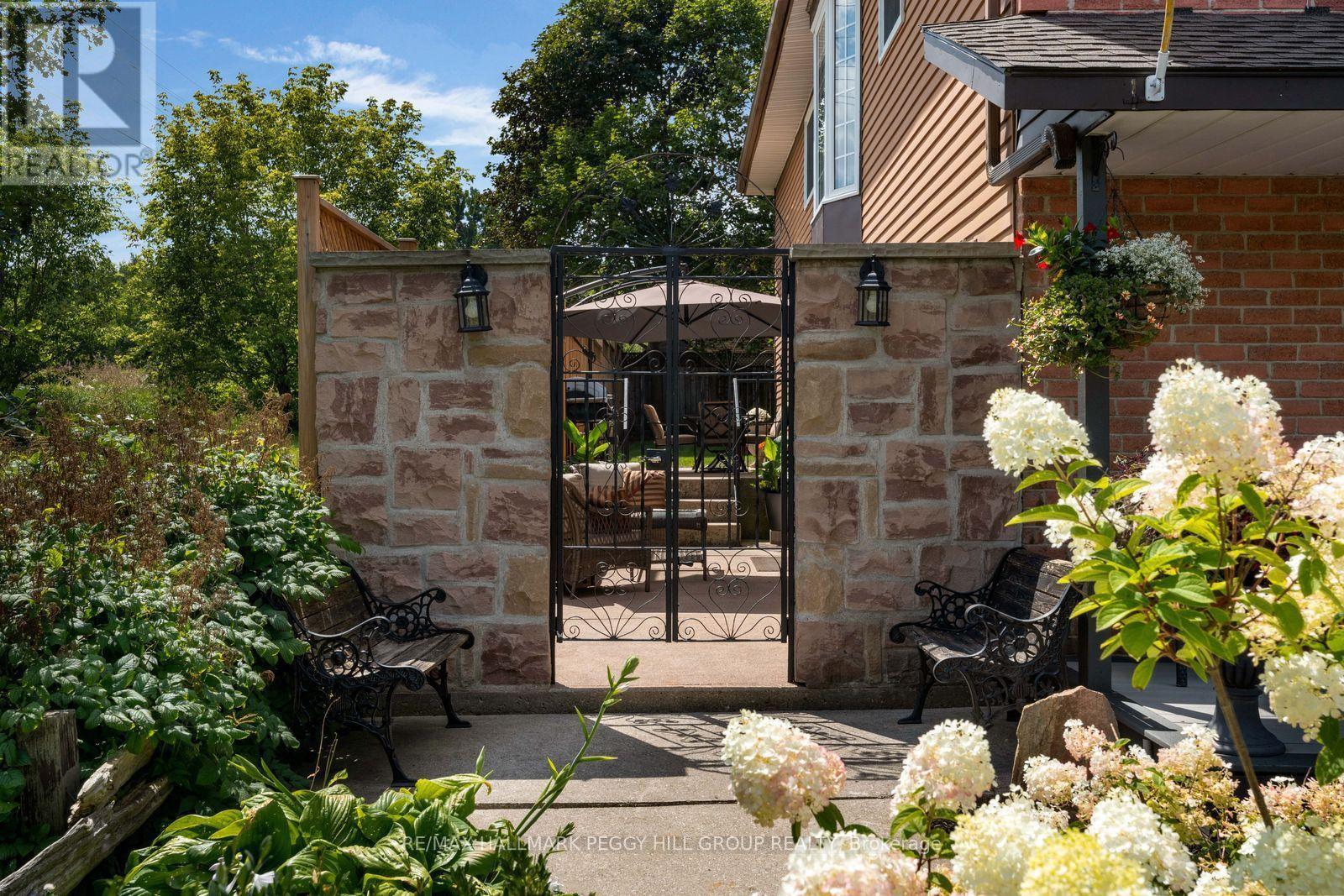 154 Bythia Street Property Photo 18