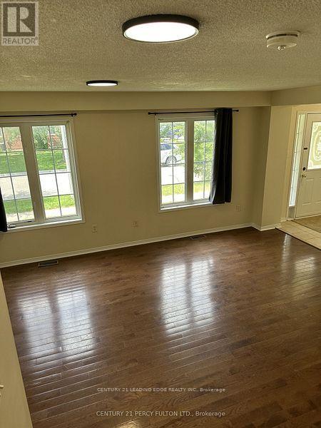 5960 Algarve Drive Property Photo 11