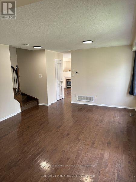 5960 Algarve Drive Property Photo 12