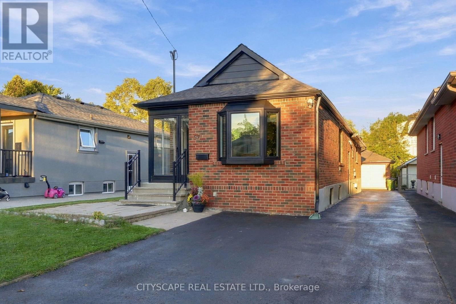 57 O'donnell Avenue Property Photo 1