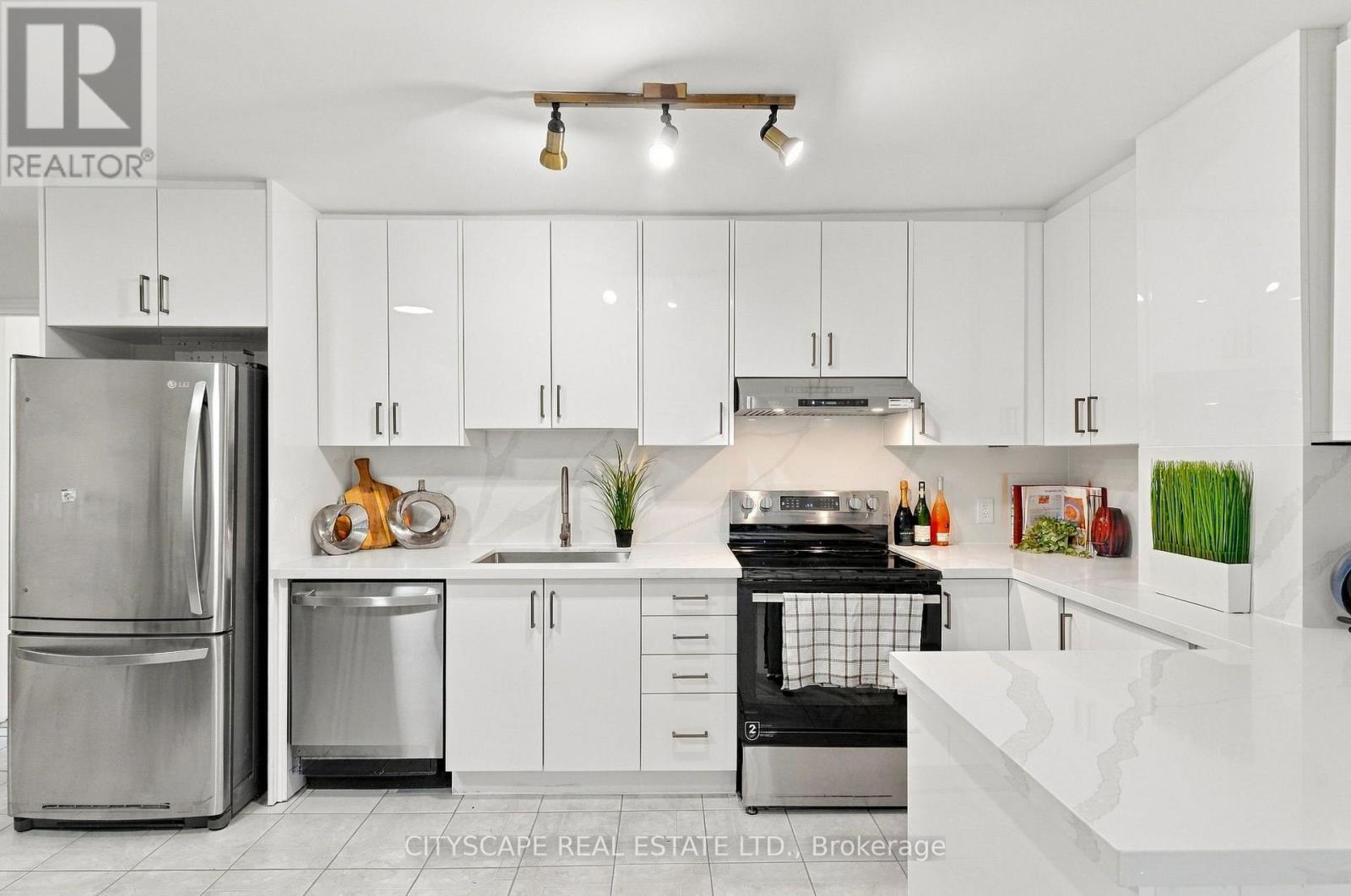 57 O'donnell Avenue Property Photo 10