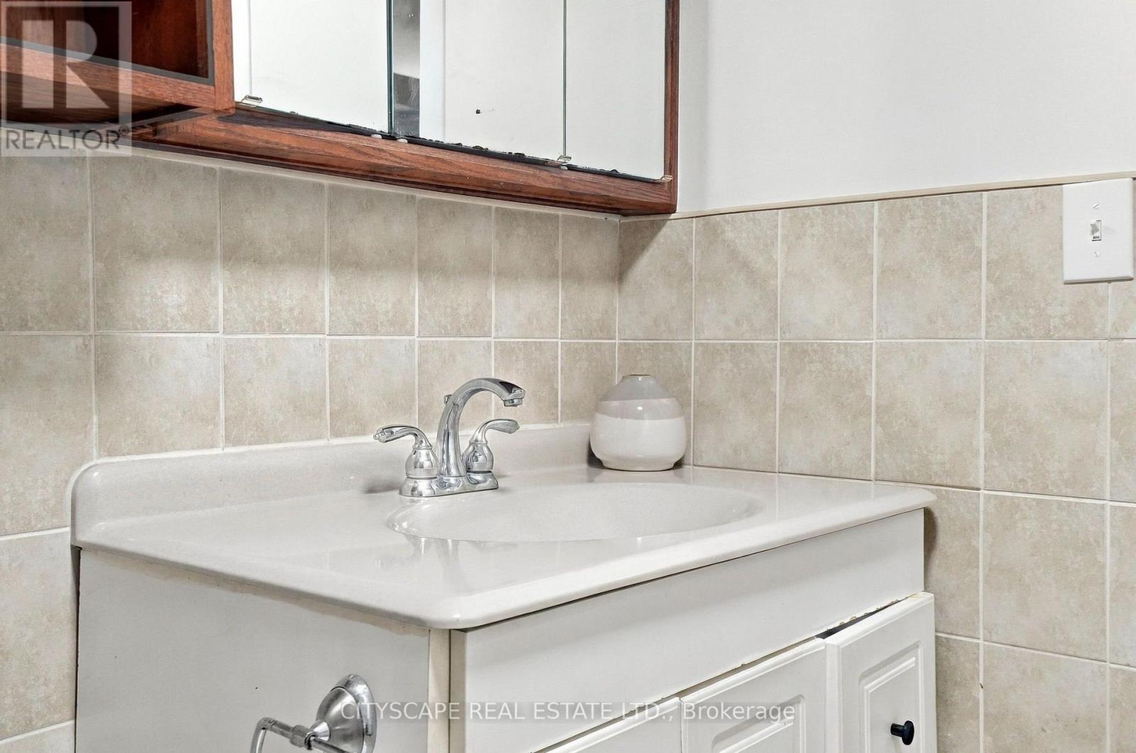 57 O'donnell Avenue Property Photo 42