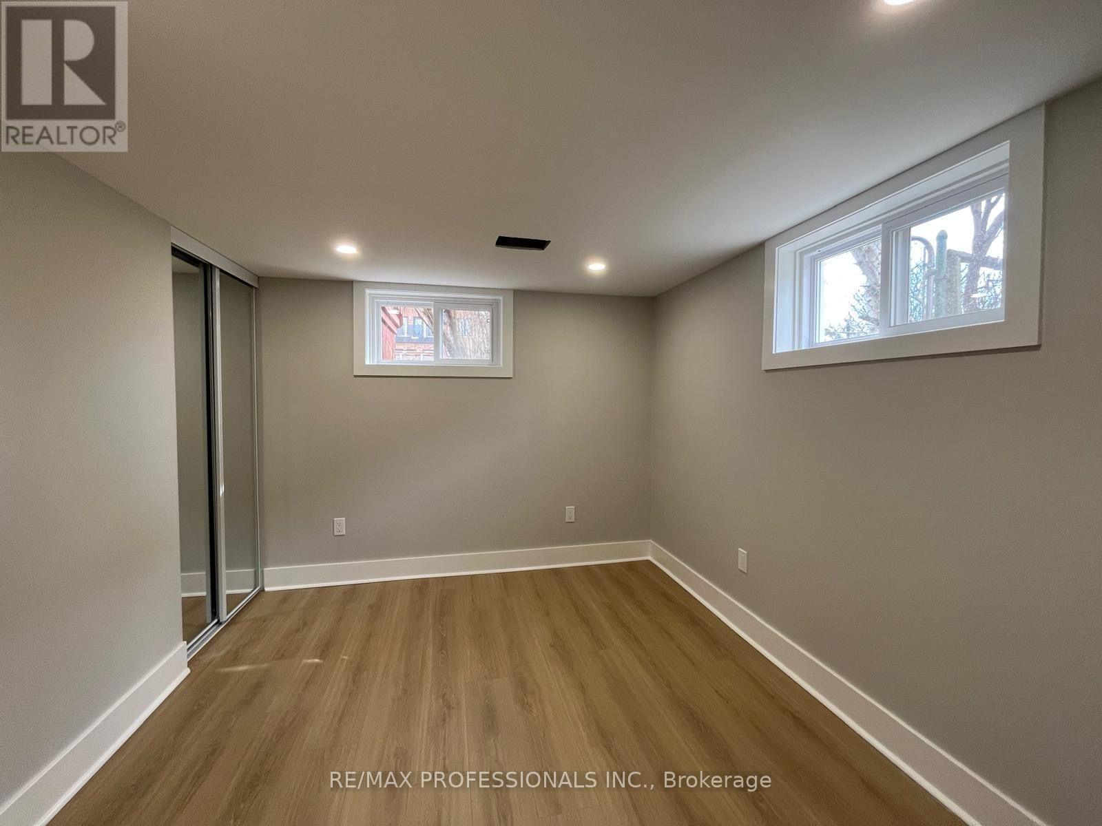 B - 41 Tavistock Road Property Photo 6