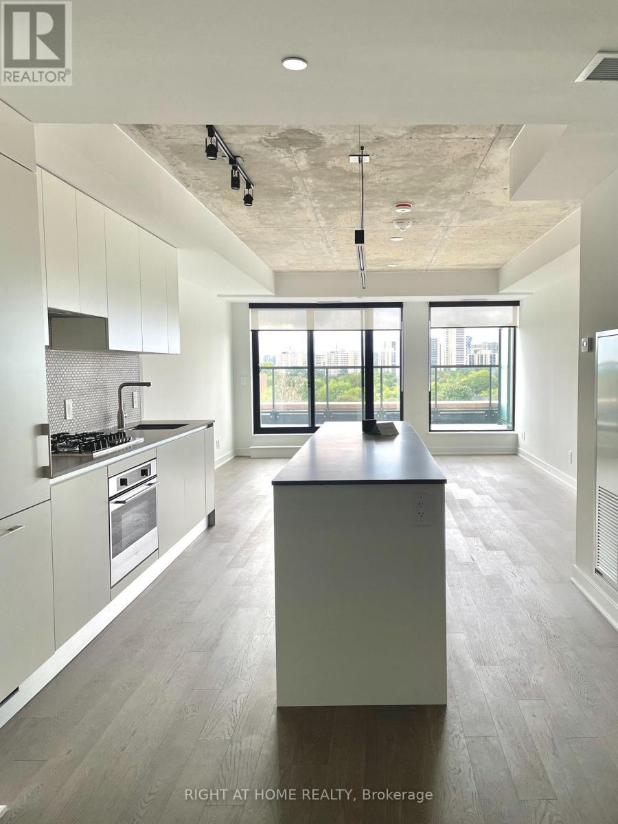 603 - 2720 DUNDAS STREET W Property Photo 1