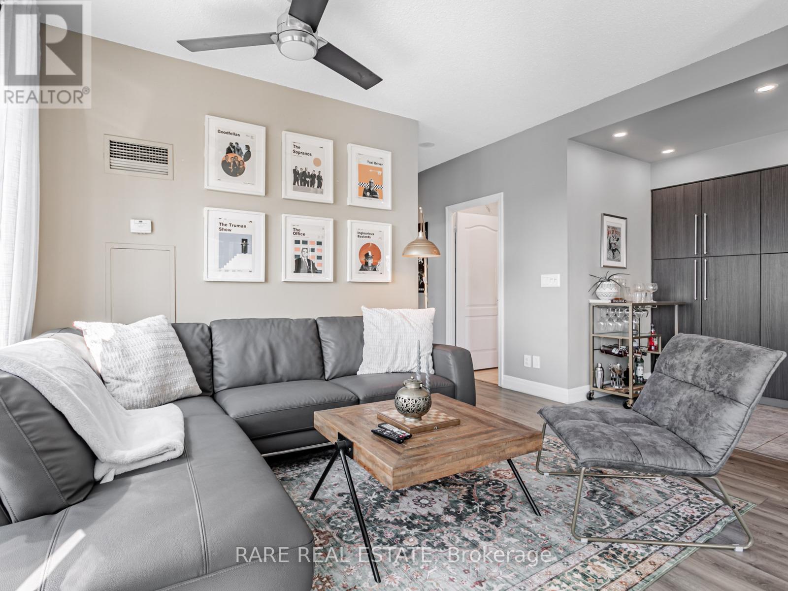 703 - 2119 Lake Shore Boulevard W Property Photo 6