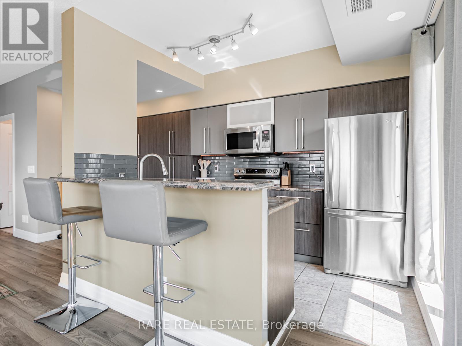703 - 2119 Lake Shore Boulevard W Property Photo 10