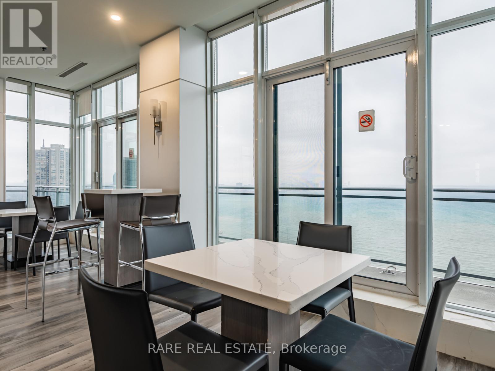 703 - 2119 Lake Shore Boulevard W Property Photo 32
