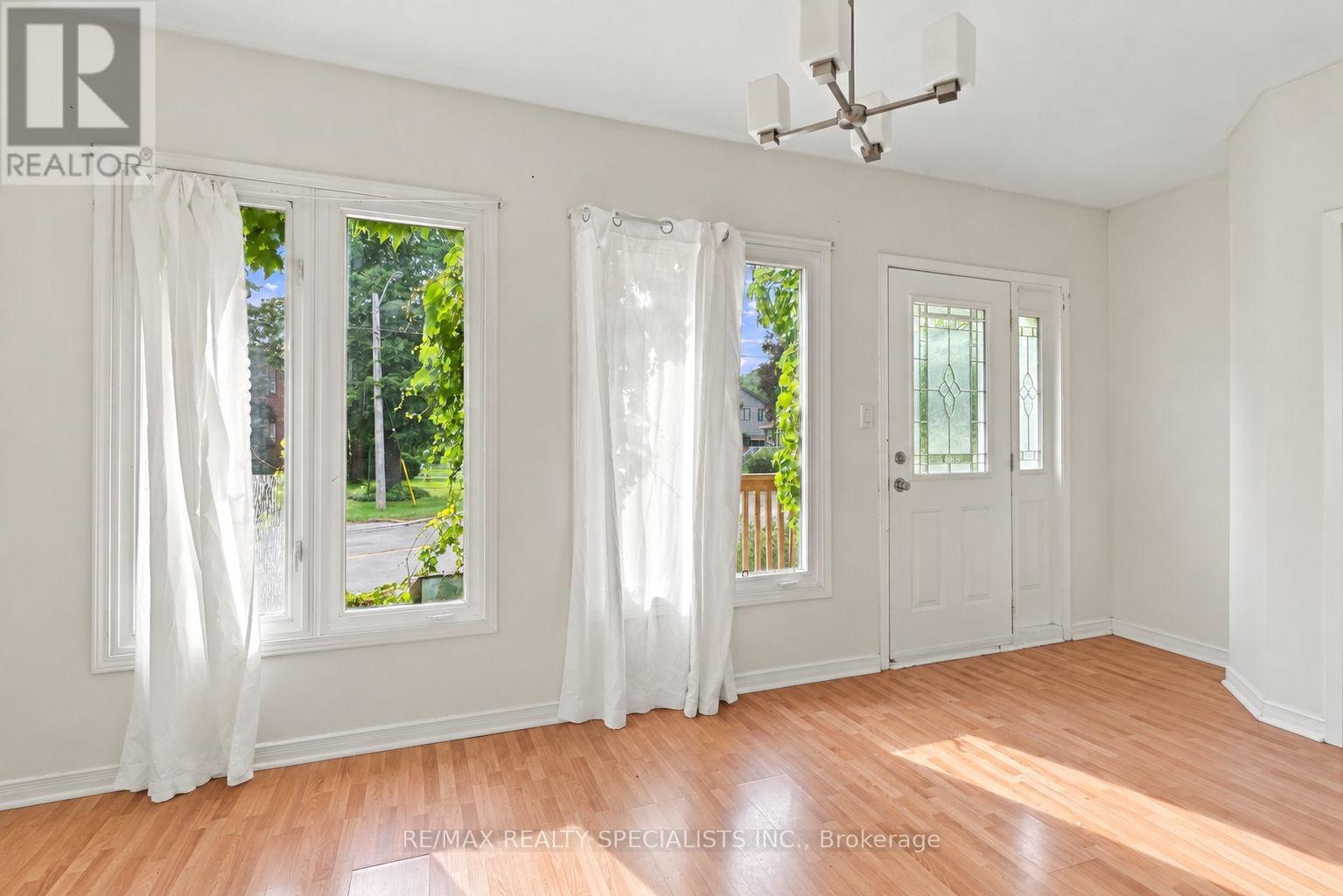 67 Twenty Seventh Street Property Photo 20
